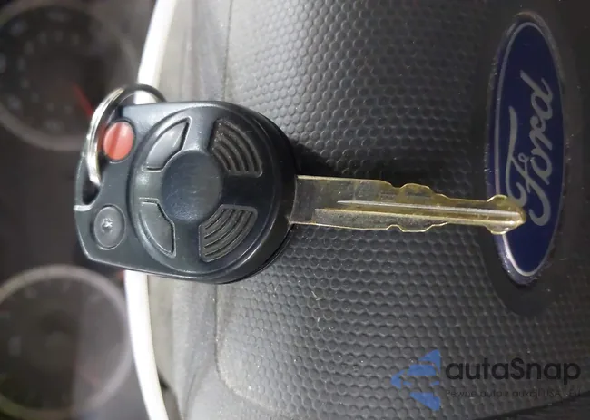 1FMCU9DG3BKB21668: 43323890