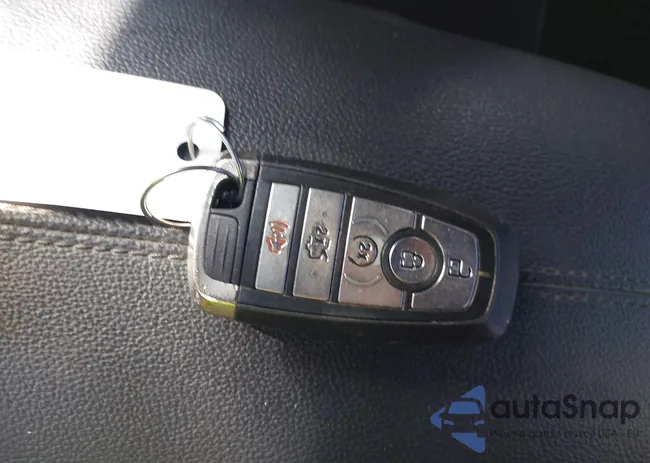 1FA6P8CF4J5110385: 43323935