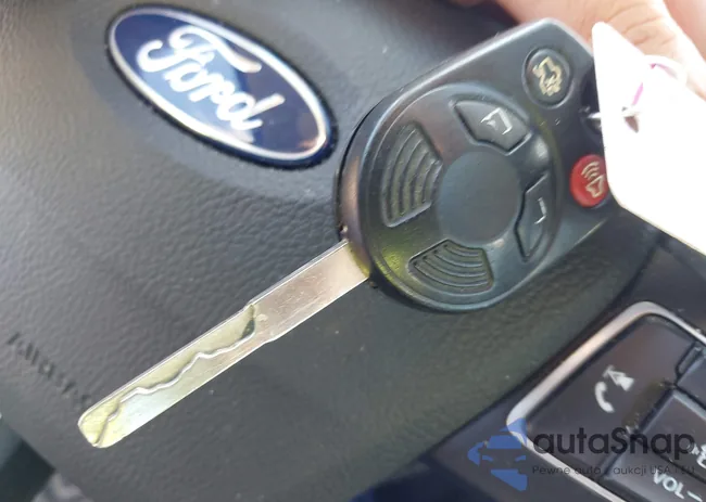 1FADP3F27HL326739: 43324013