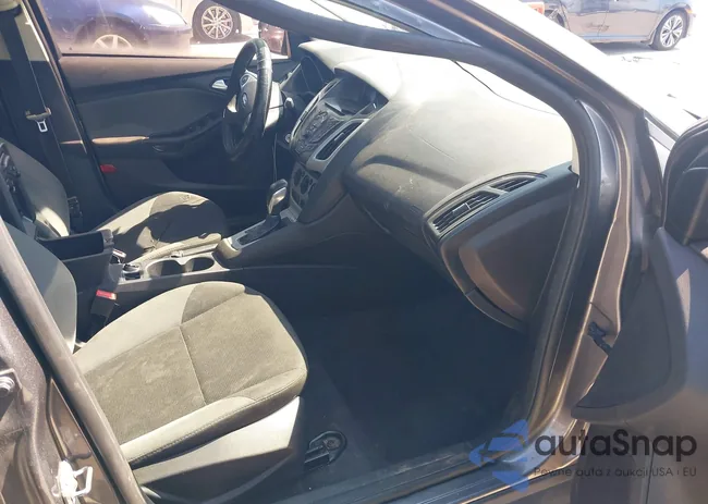 1FADP3F27EL183707: 43324061