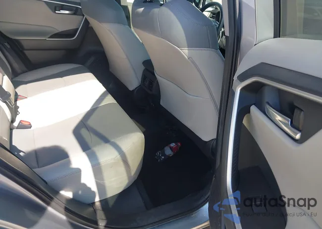 2T3C1RFV4MC103765: 43324089