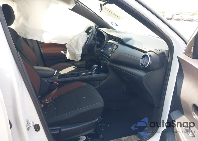 3N1CP5DV3RL510857: 43323343