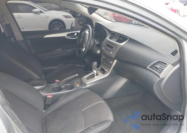 3N1AB7AP3EY328743: 43323352