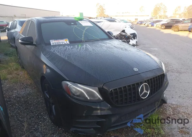 WDDZF4JB6JA343460: 43323354