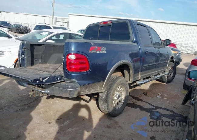 1FTRW08L83KA27119: 43323359