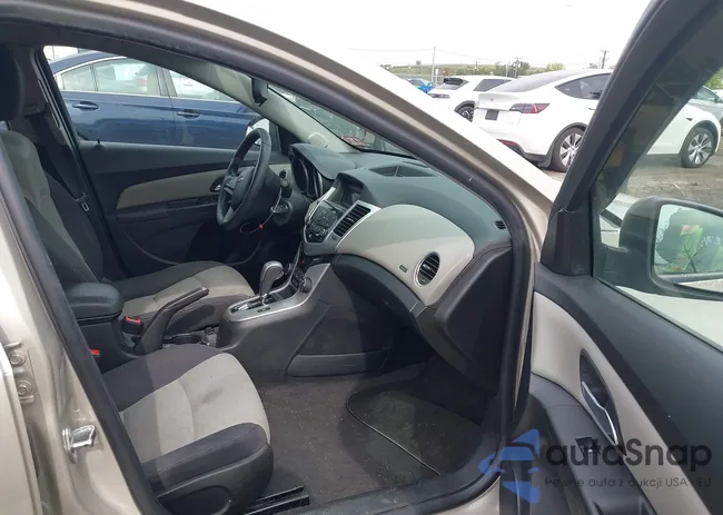 1G1PA5SG1E7487817: 43323372