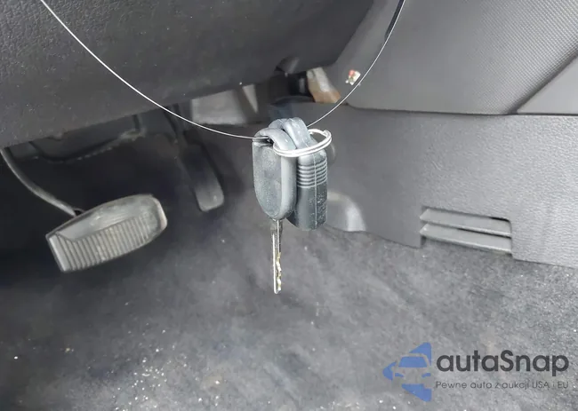 1FMEU73E68UB34943: 43323406