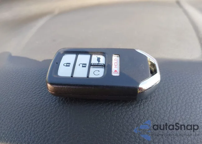 7FARW2H86KE032228: 43323516