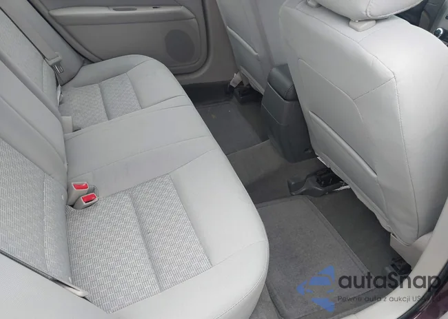 3FAHP0HA9BR205286: 43323583