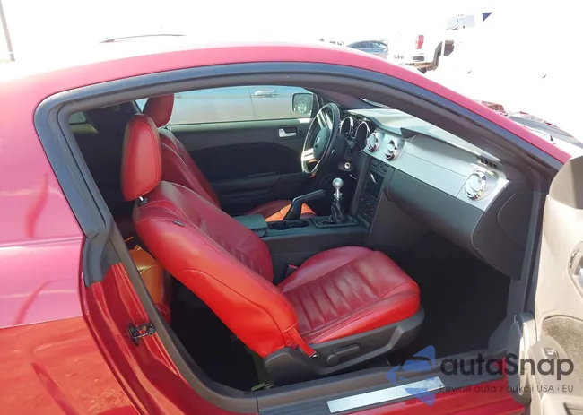 1ZVHT82H555212329: 43323586