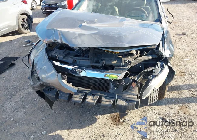 3FAHP0HA7BR202175: 43323641