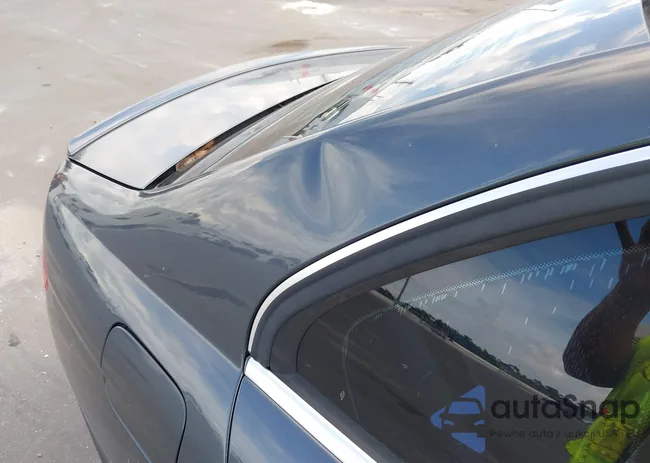 WDDGF5HB3DA758310: 43324963