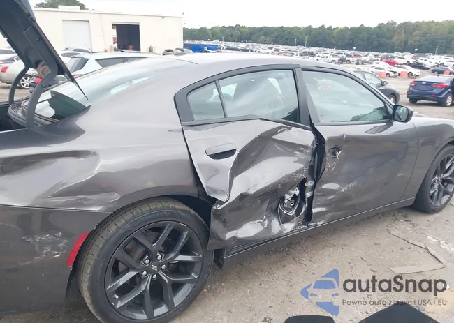 2C3CDXBG8NH190304: 43324996