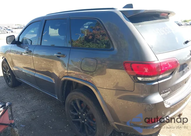 1C4RJFAG4JC102517: 43325063