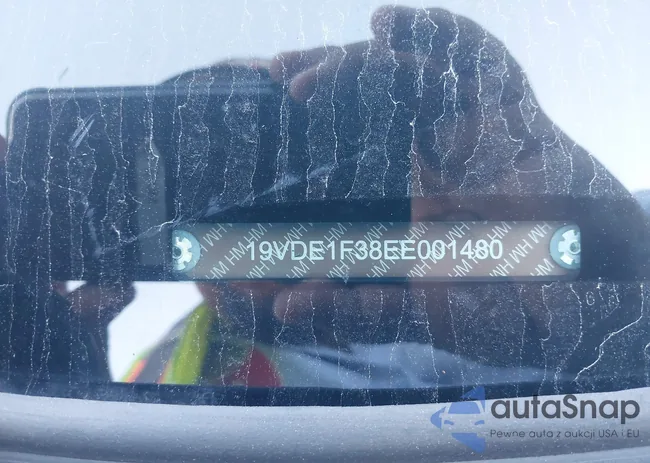 19VDE1F38EE001480: 43325084