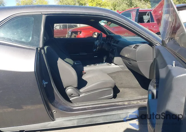 2C3CDYAGXDH675016: 43325216