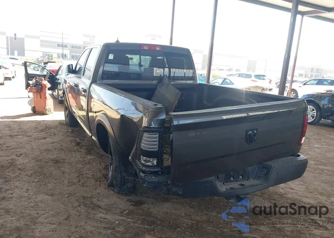 1C6RR6GG4KS676176: 43325249