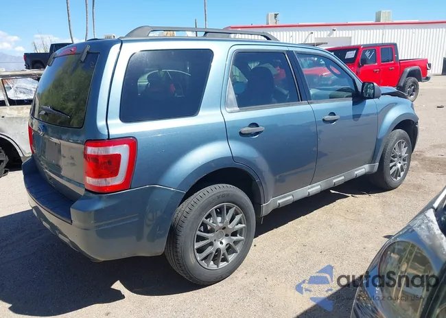 1FMCU9D76BKB21020: 43325282