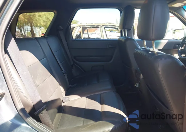 1FMCU9D76BKB21020: 43325282