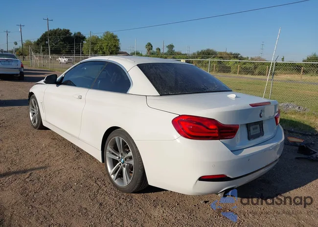 WBA4Z1C51JEC72372: 43325319