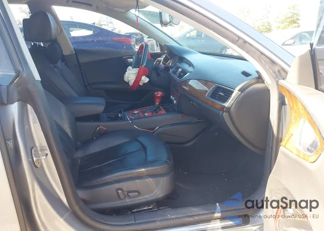 WAUYGAFC3CN120384: 43325328