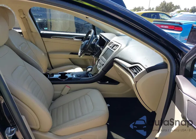 3FA6P0HD7GR296132: 43324357