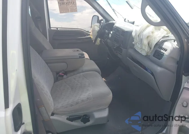 1FTNX20F3XEC71570: 43324383