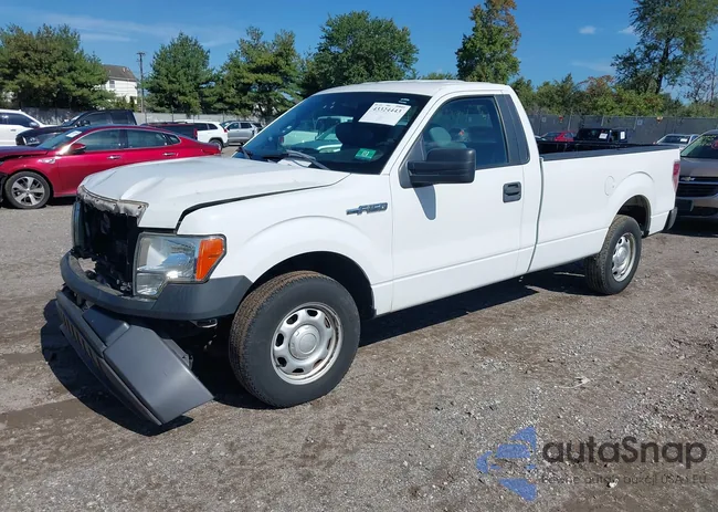 1FTMF1CM1DKF75545: 43324443