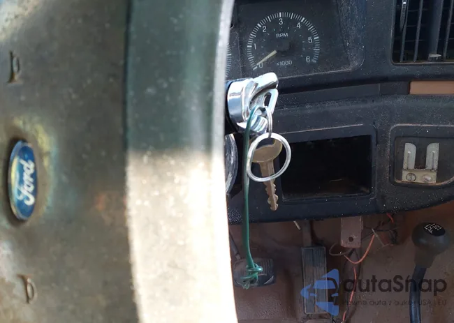 1FTEF14Y8KNA65534: 43324553