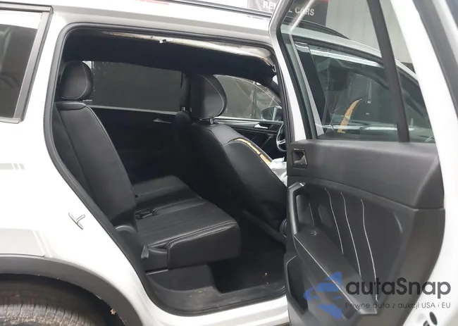 3VVCB7AXXPM005095: 43324632