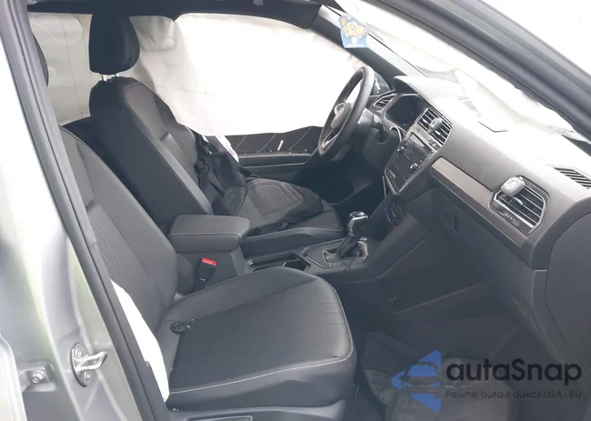 3VVCB7AX3PM058186: 43325771