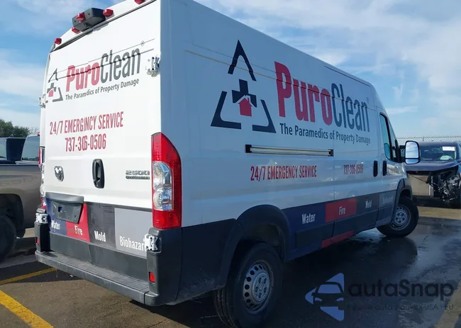 3C6LRVDG6RE106892: 43325884