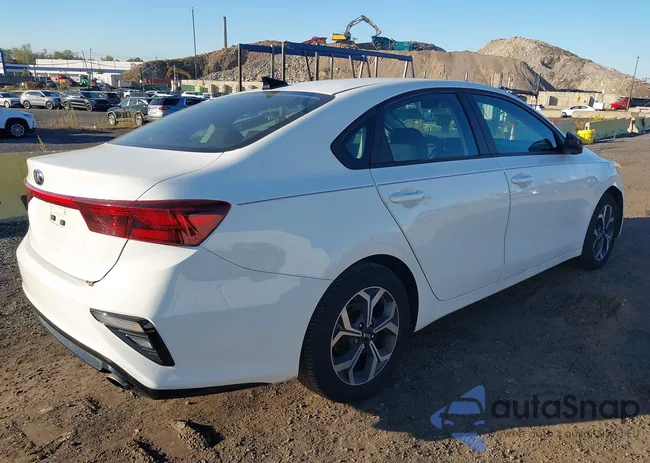 3KPF24AD5ME305312: 43326048