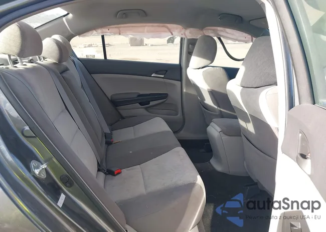 1HGCP26478A074151: 43326089