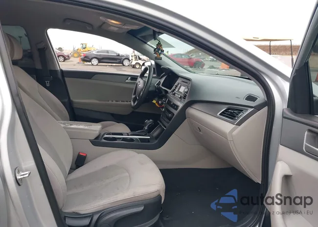 5NPE24AF8GH388571: 43326136