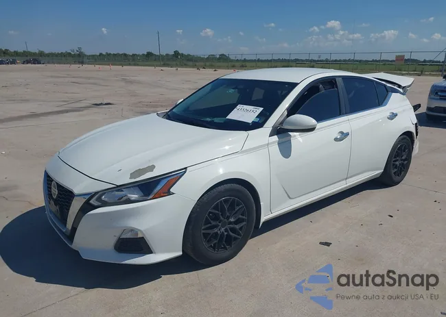 1N4BL4BV3LN313668: 43326152