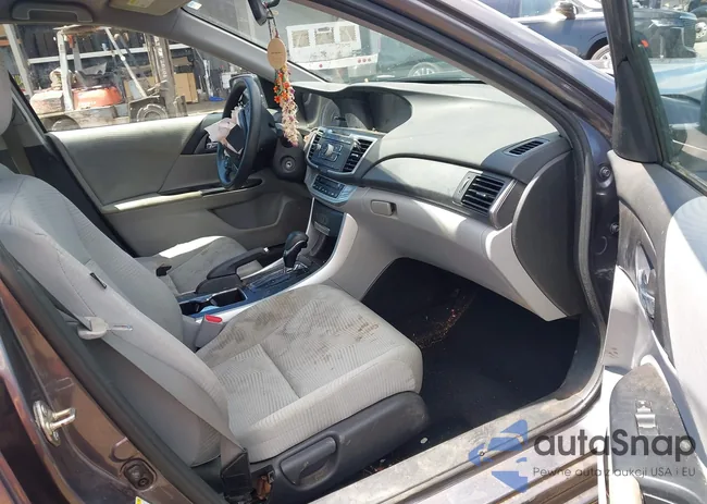 1HGCR2F39FA067863: 43325370