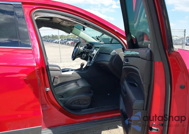 3GYFNDE33GS570061: 43325436