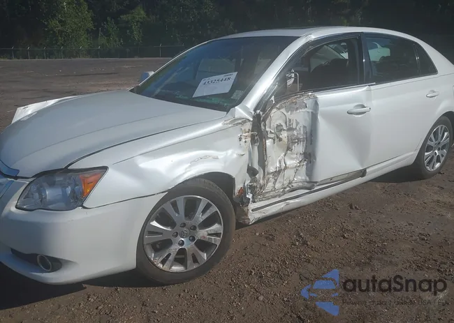 4T1BK36B58U292113: 43325448