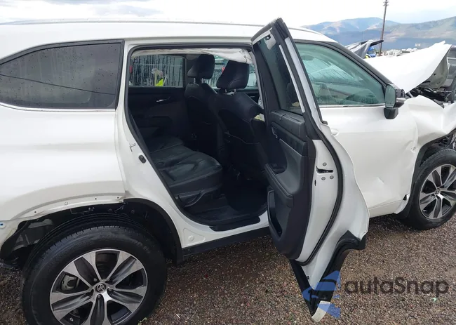 5TDGZRBH2LS039881: 43325506