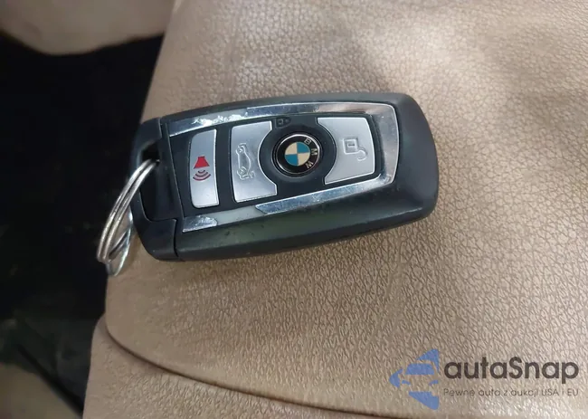 WBA5A7C51ED615320: 43325580