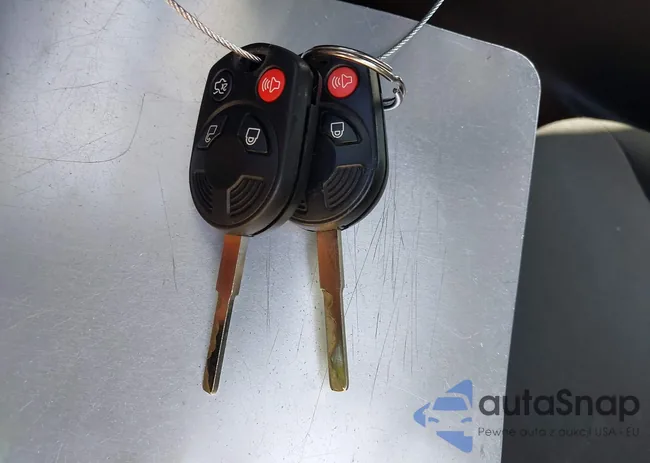 1FADP3KE8GL211596: 43325592