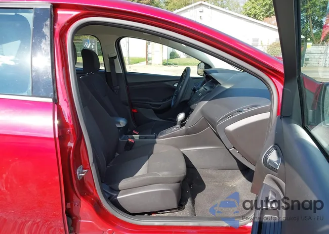 1FADP3KE8GL211596: 43325592