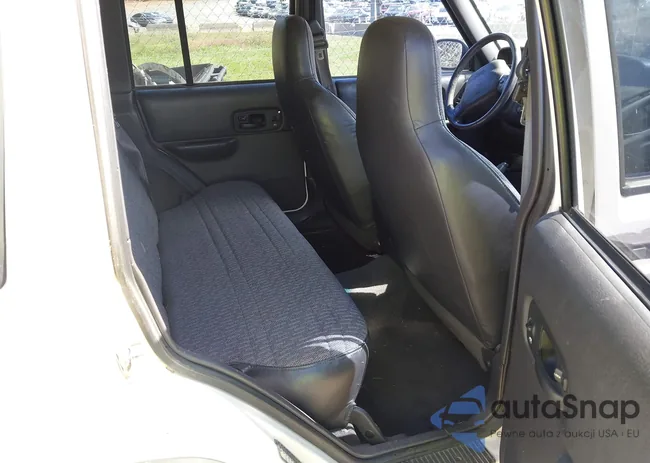 1J4FF48S4YL109149: 43325673