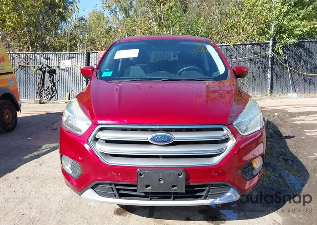 1FMCU9GD0HUC10757: 43325724