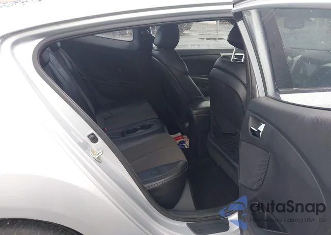 KMHTC6AD4DU163477: 43326835