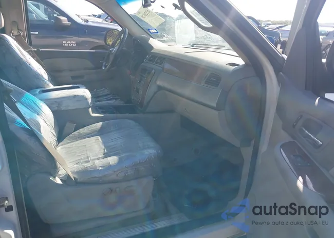 1GNFC13067R383555: 43326928