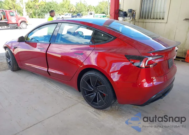 5YJ3E1ET6RF893880: 43326953