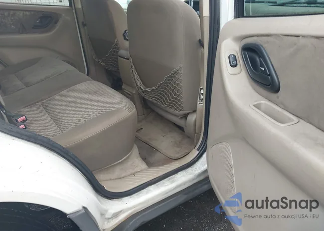 1FMYU03193KA72637: 43326998