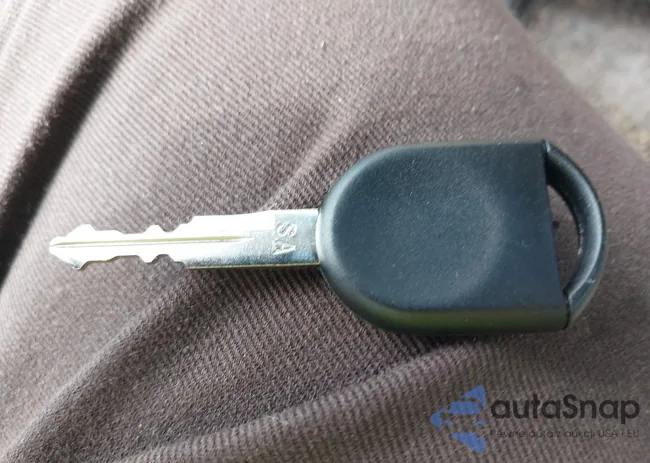 3LNHL2GC7CR832554: 43327001